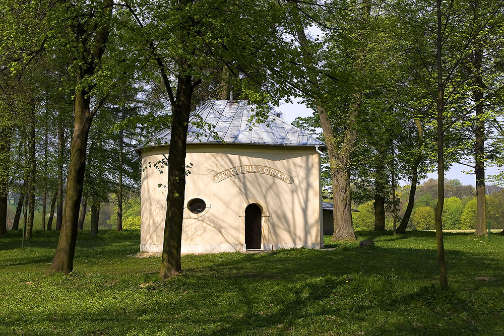 Kaplica Spotkanie z Matką, Kalwaria na Górze Świętej Anny, fot. wikimedia.org