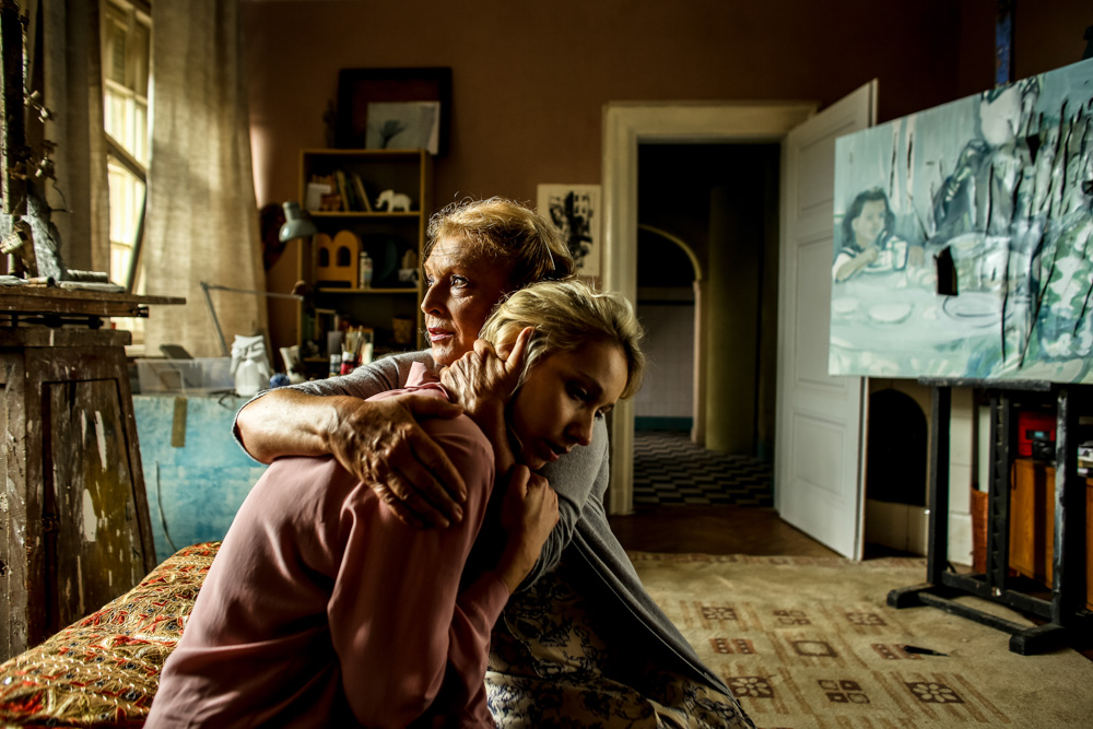 Ewa Wiśniewska i Joanna Orleańska w filmie "Zbliżenia" Magdaleny Piekorz, fot. Studio Filmowe TOR