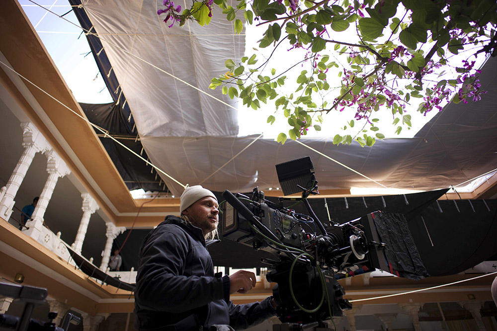 Paweł Dyllus on the set of Mirzya, photo: artist’s private archives