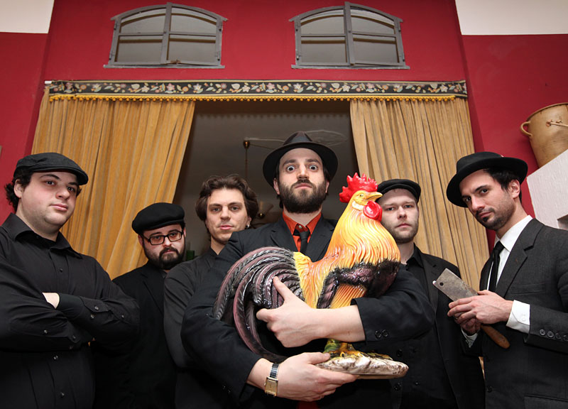 Дэниэл Кан со своей группой Painted Bird, фото: промо-материалы
