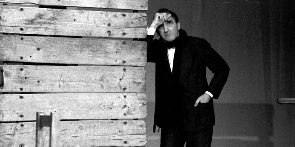 Tadeusz Kantor - Biography | Artist | Culture.pl