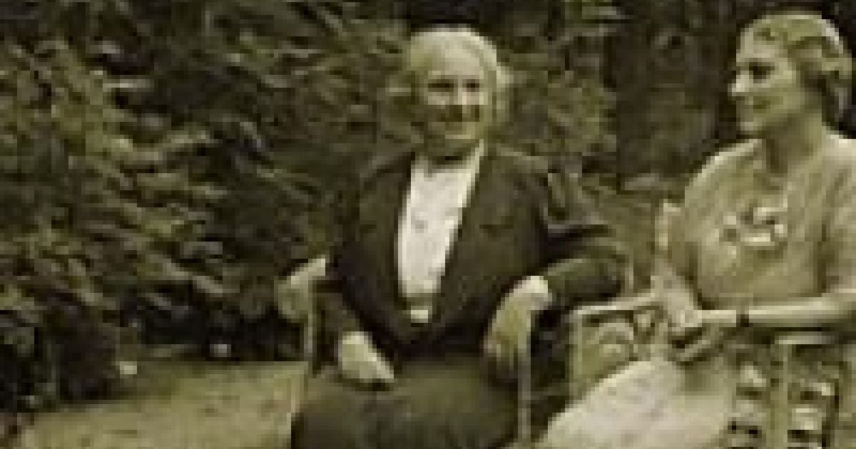 W Ogrodzie Pamieci Joanna Olczak Ronikier