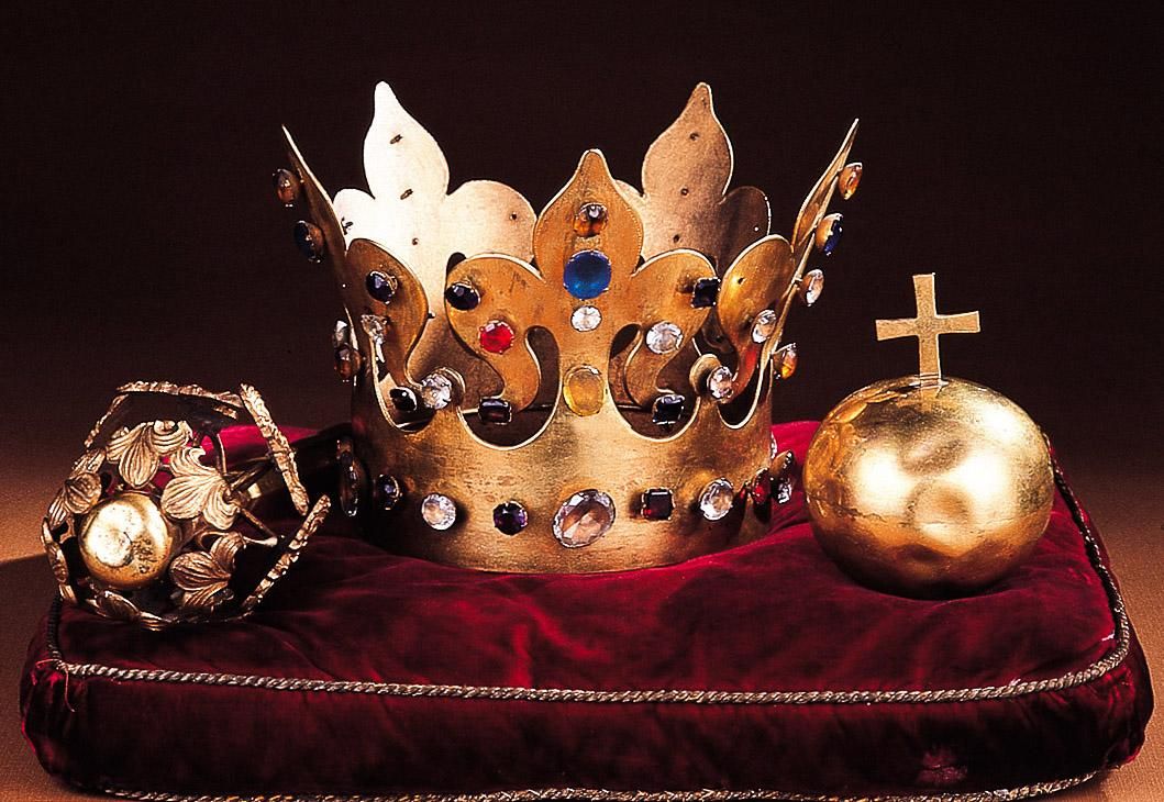 Treasures Lost & Found: Poland's Royal Regalia | Article | Culture.pl