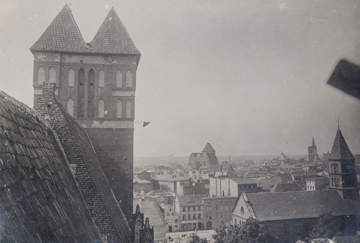 Toruń, wieża kościoła św. Jakuba, ok 1908, fot. Aleksander Jacobi / Polona