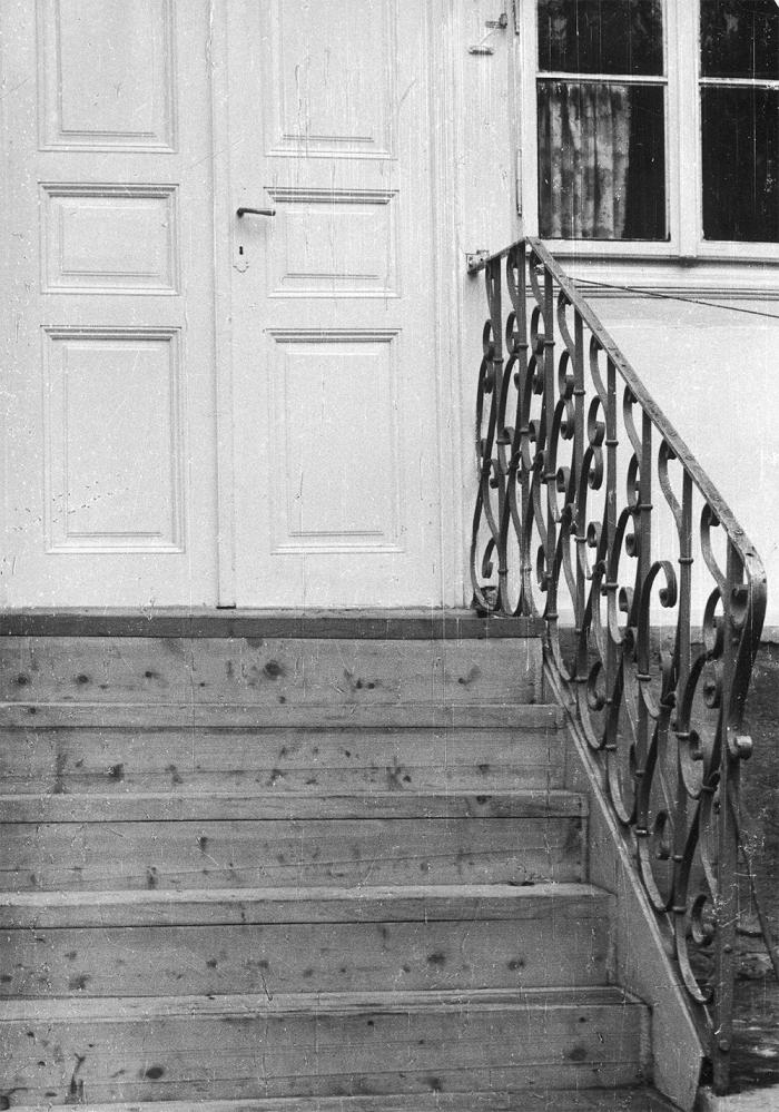 Nieistniejące dziś schody przy domu Schulza, lata 60. Fot Jerzy Ficowski. Źródło: archiwum Jerzego Ficowskiego/NAC