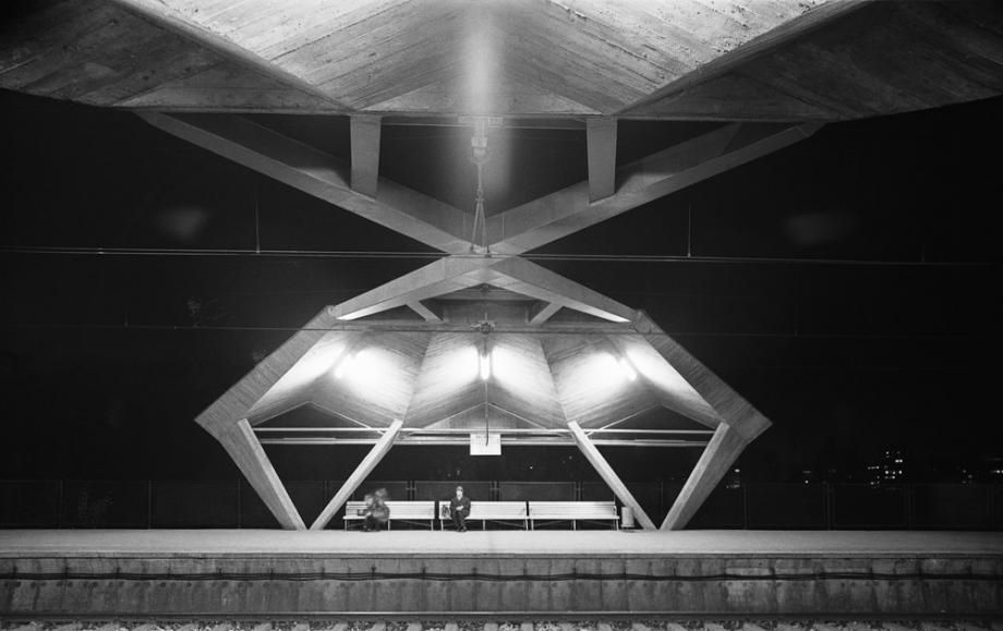 Zbyszko Siemaszko, platform of Warszawa Powiśle railway station, 1963, photo: National Digital Archives (NAC)