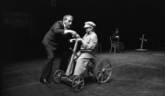 タデウシュ・カントルTadeusz Kantor - Biography | Artist | Culture.pl