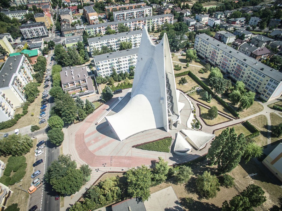 The Divine Mercy Church in Kalisz (Asnyk St), photo by Igor Snopek / Architektura VII dnia