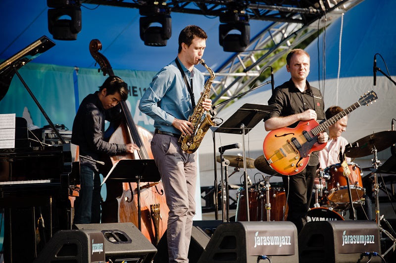 Rafał Sarnecki Quintet performing at Jarasum International Jazz Festival, photo: Jarasum International Jazz Festival